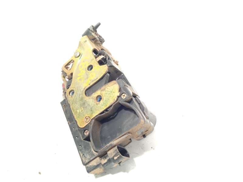 Recambio de cerradura puerta trasera derecha para ssangyong rexton / rexton ii (gab_) 2.7 d 4x4 referencia OEM IAM 7138908000 - Negro