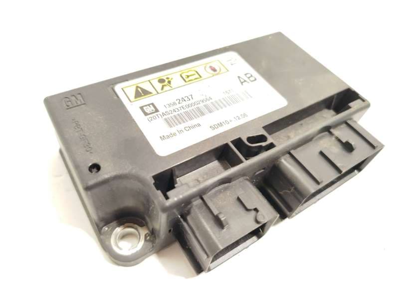 Recambio de centralita airbag para chevrolet cruze (j300) 1.6 referencia OEM IAM 13582437 - Blanco