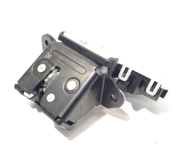 Recambio de cerradura maletero / porton para mazda 3 hatchback (bp) 2.0 skyactiv-g m hybrid referencia OEM IAM BDMT62310 - Blanco