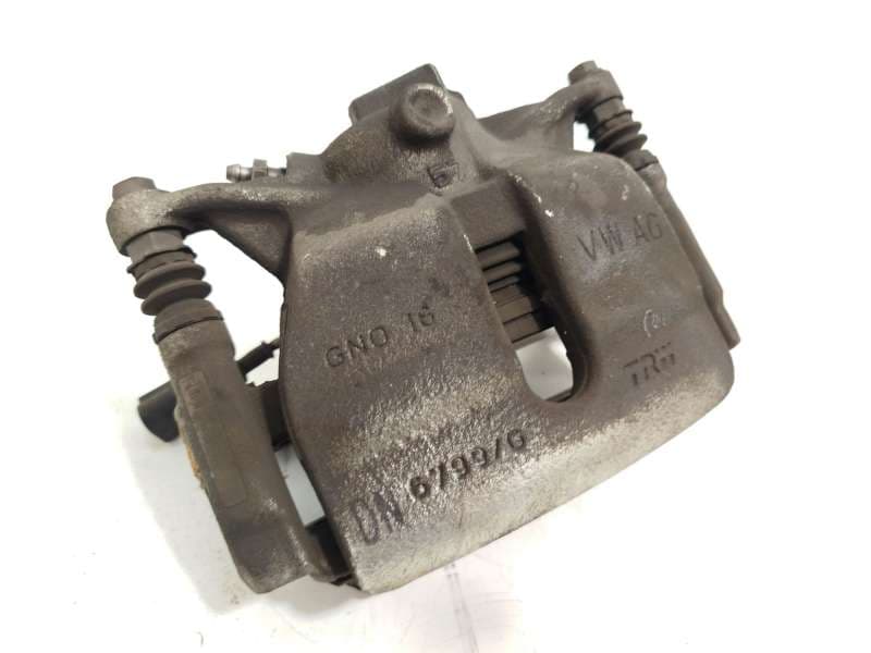 Recambio de pinza freno delantera derecha para volkswagen passat b8 (3g2, cb2) 2.0 tdi referencia OEM IAM 8V0615124D