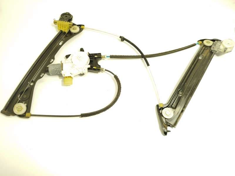 Recambio de elevalunas delantero izquierdo para bmw 4 coupé (f32, f82) 420 d referencia OEM IAM 7352747 51337352747 7046031 - Blanco