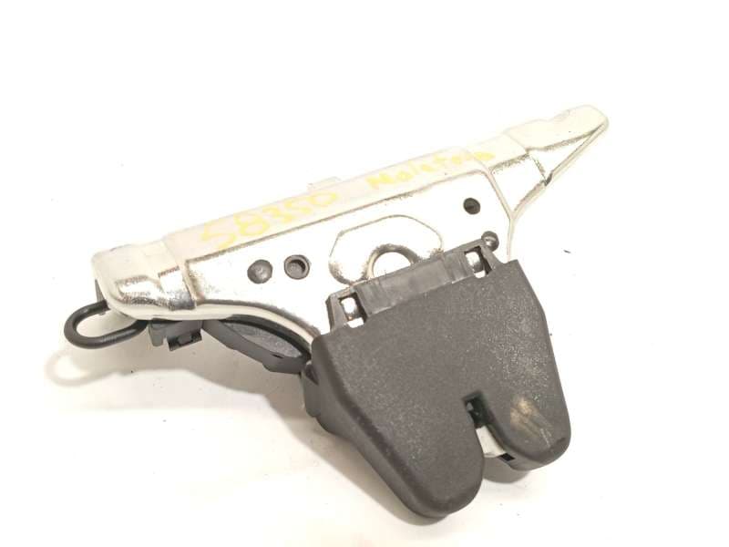 Recambio de cerradura maletero / porton para mercedes-benz cla (c118) cla 250 e (118.386) referencia OEM IAM A2057500600 - Gris