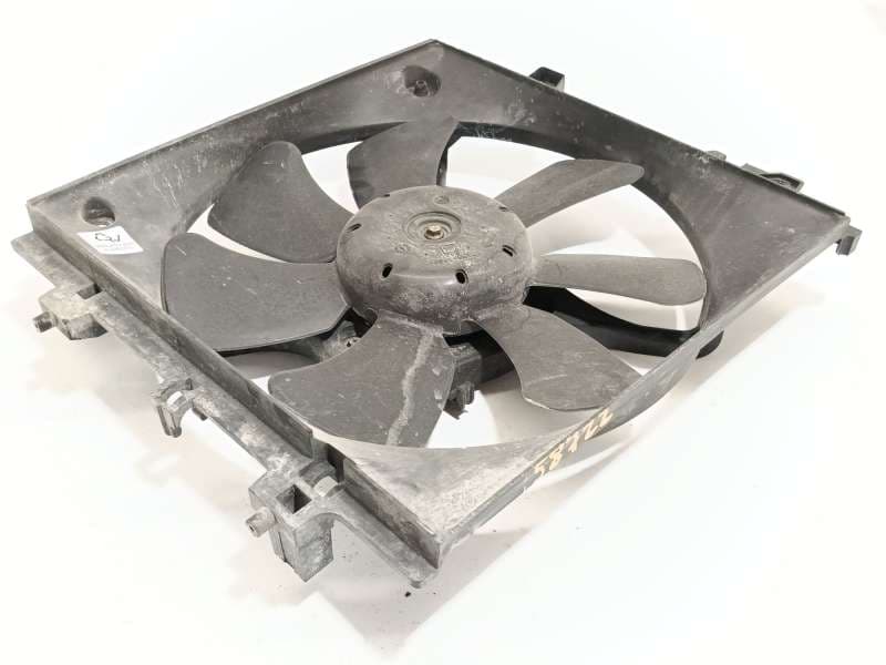Recambio de electroventilador para subaru impreza sedán (gd) 2.0 i awd (gd9) referencia OEM IAM 45121FE000 - Negro