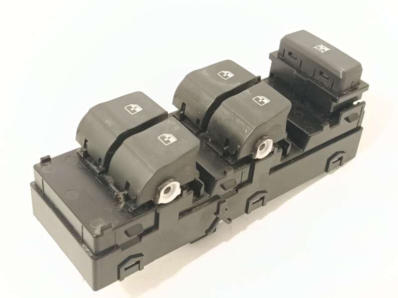 Recambio de mando elevalunas delantero izquierdo para hyundai i30 (pde, pd, pden) 1.0 t-gdi referencia OEM IAM 93571G3030PMP - Blanco