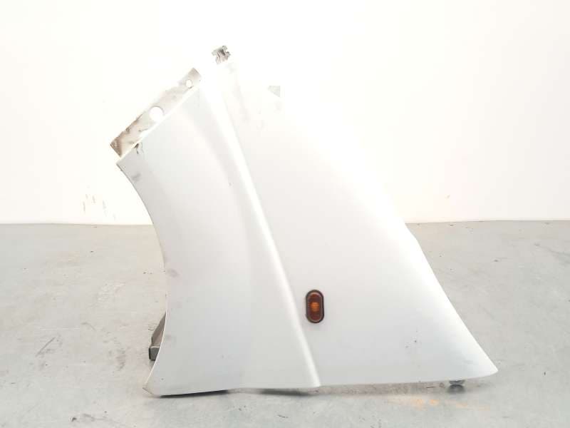 Recambio de aleta delantera izquierda para opel vivaro a furgoneta (x83) 1.9 dti (f7) referencia OEM IAM 93188420 - Blanco