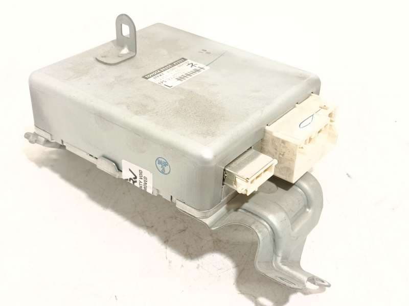 Recambio de modulo electronico para toyota prius (_w3_) 1.8 hybrid (zvw3_) referencia OEM IAM 8965047531 JL501004762 1129007140 - Blanco