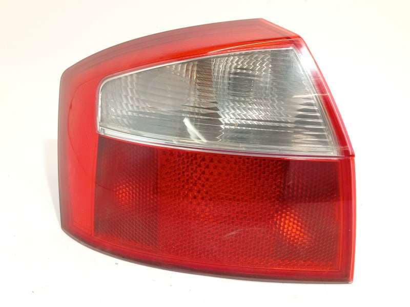 Recambio de piloto trasero izquierdo para audi a4 b6 (8e2) 1.9 tdi referencia OEM IAM 8E5945217 - Gris