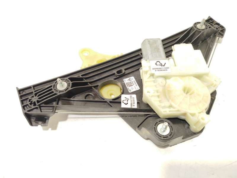 Recambio de elevalunas trasero derecho para renault clio v (b7_) 1.5 blue dci 100 (b7ad) referencia OEM IAM 827209773R - Gris
