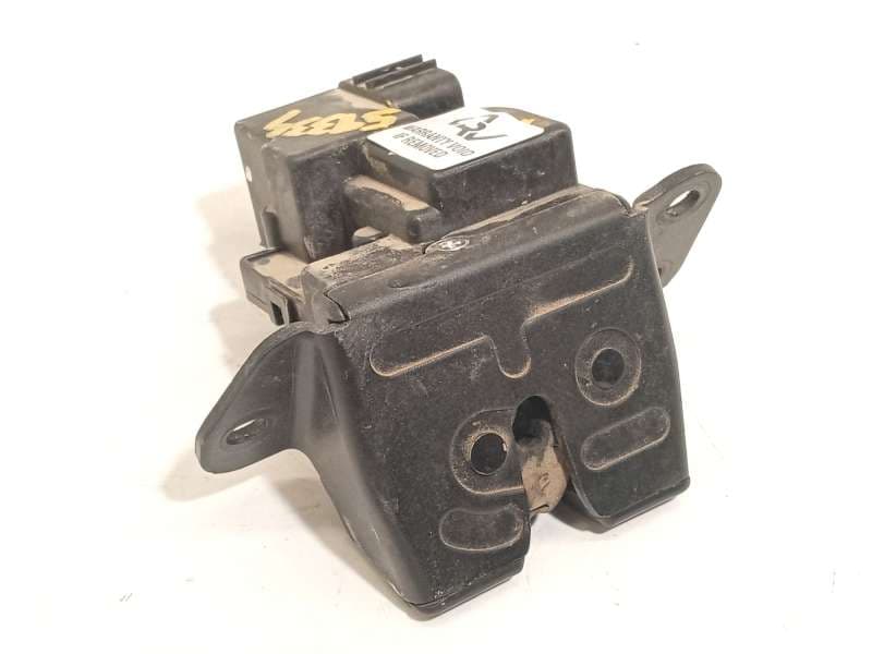 Recambio de cerradura maletero / porton para hyundai ix35 (lm, el, elh) 1.7 crdi referencia OEM IAM 812302S000 - Blanco