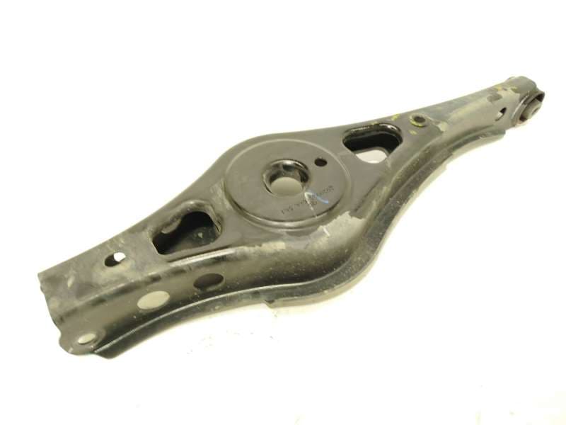 Recambio de brazo suspension inferior trasero derecho para jaecoo jaecoo7 phev 1.5 referencia OEM IAM 202002546AA - Negro
