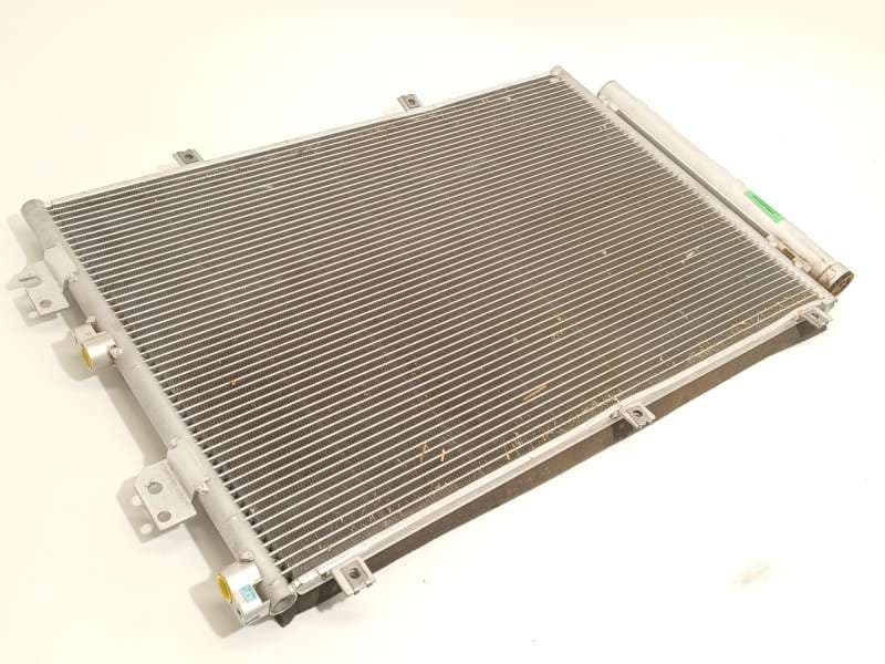 Recambio de condensador / radiador aire acondicionado para byd dolphin surf referencia OEM IAM EQEAU8105010A 1382592700 - Verde